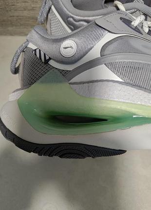 Li-ning infinity 4