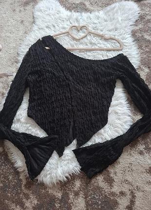 Асимметричный топ с опущенным плечом с вырезами спереди от shein