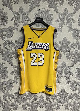 Баскетбольна майка джерсі nike lakers james 23 nba розмір хл чоловіча оригінал лейкерс