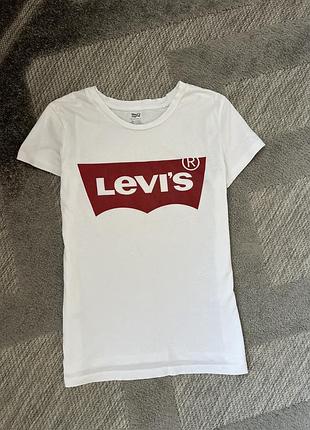Футболка levi’s
