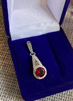 Серебряная подвеска с пластинами золотая