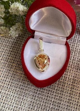 Серебряная подвеска с пластинами золотая
