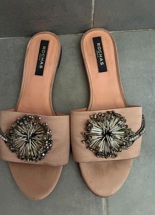 Шльопанці rochas