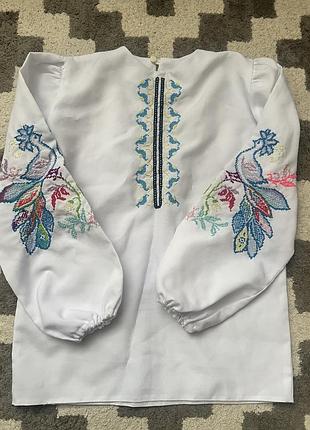 Вишиванка для дівчинки