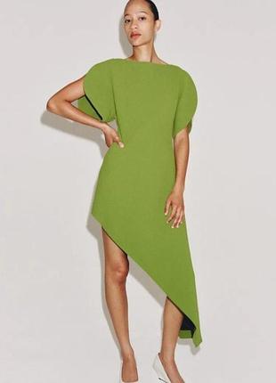 Платье зеленое асимметричное zara.