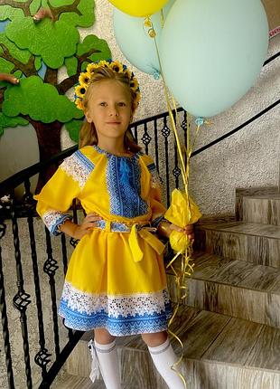 Вишиванка для дівчинки