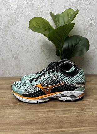 Кросівки mizuno розмір 38