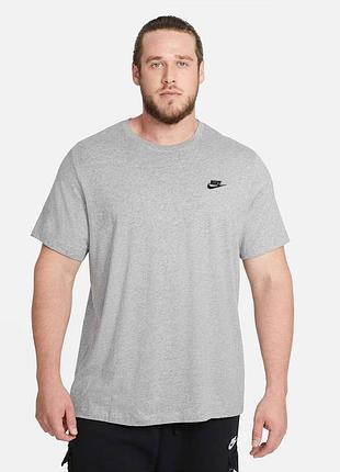 Чоловіча футболка nike sportswear club tee l
