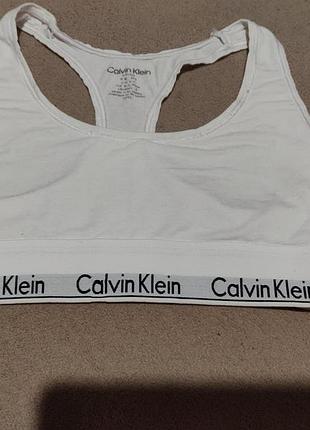 Топ жіночий calvin klein кроп майка біла з лого