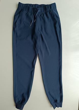 Фирменные спортивные синие брюки брюки lululemon