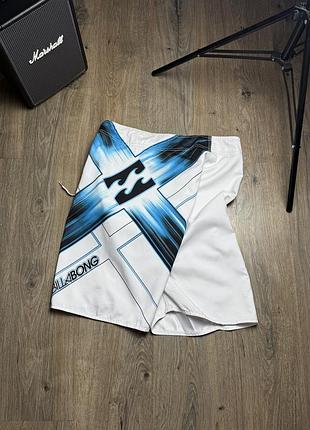 Billabong плавальні шорти / розмір 36