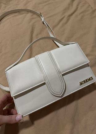 Сумка jacquemus біла