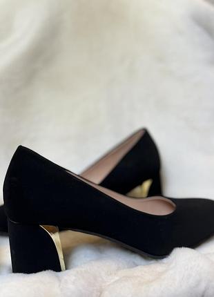 Чорний туфлі👠🖤