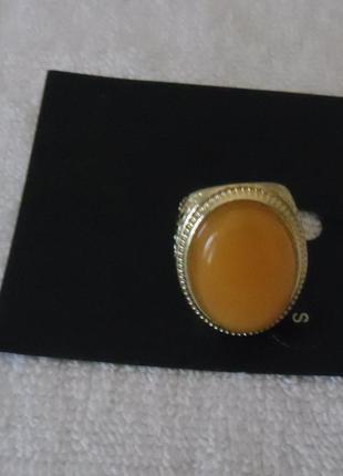 Кольцо н&м с жёлтым камнем1 фото