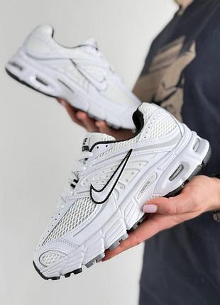 Жіночі кросівки nike air max moto 2k white black
