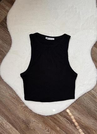 Черный топ в рубчик zara