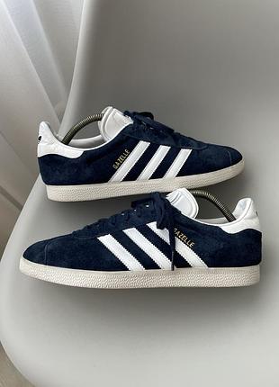 Чоловічі замшеві кросівки adidas gazelle