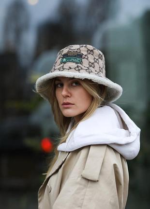 Вовняний капелюх з монограмою в стилі gucci