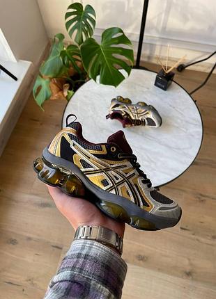 Чоловічі золотисті кросівки asics gel quantum kinetic gold silver х асікс 44