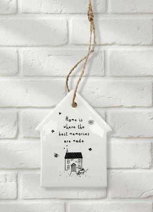 Керамічна підвіска у формі будиночка від бренду cgb giftware.