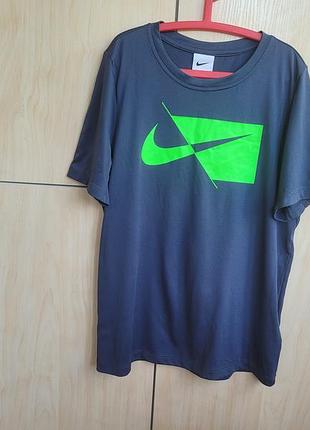 Футболка nike на 11-12 років