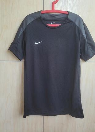 Футболка nike на 11-12 років