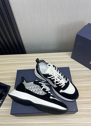 Кросівки dior b25