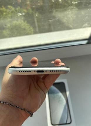 Iphone xr 64 гб білий neverlock 3