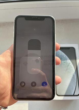 Iphone xr 64 гб білий neverlock 6