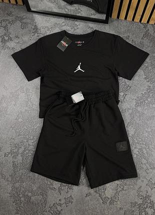 Літній комплект футболка+шорти air jordan нашивка артикул: j1001