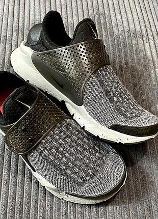 Оригінальні кросівки nike sock dart se | розмір 38.5 (24 см)