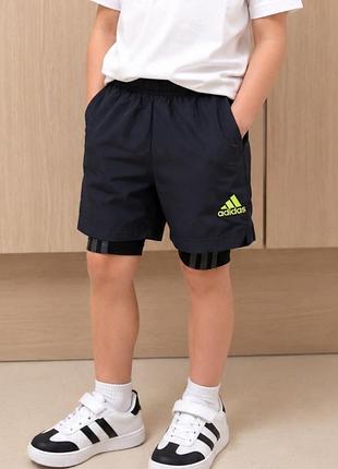 Спортивні шорти adidas для хлопчика