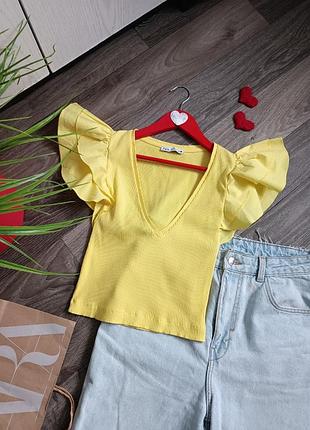 Блузка топ с воланами рюшами желтая zara.