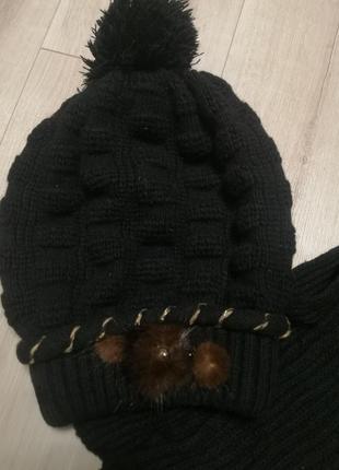 Набор чёрная шапка + шарф2 фото