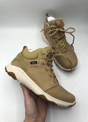 Жіночі туристичні черевики teva w arrowood 2 mid водонепроникні 1093967 оригінал