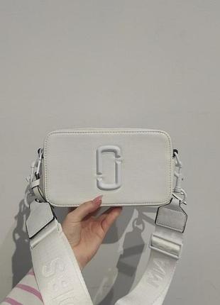 ❌ marc jacobs the snapshot white