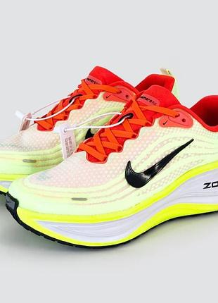 Женские кроссовки nike vomero plus найк зеленые удобные беговые кроссы из текстиля для активного спорта на весное лето вомеро плюс