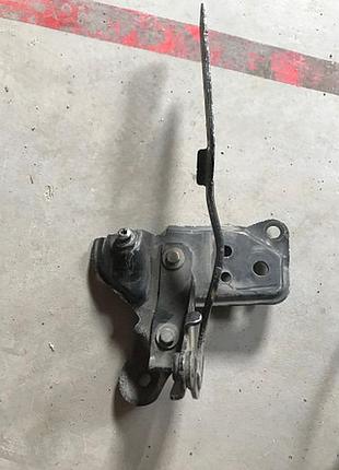 Бу петля капота smart forfour w454 правая a4548800028