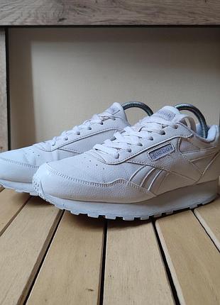 Женские фирменные кроссовки reebok р.39 25,5 см