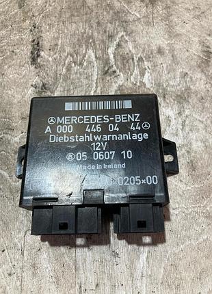 Б/у блок електронний імобілайзера a0004460444 mercedes-benz vito w638 96-03 (a0004460444, 0004460444)