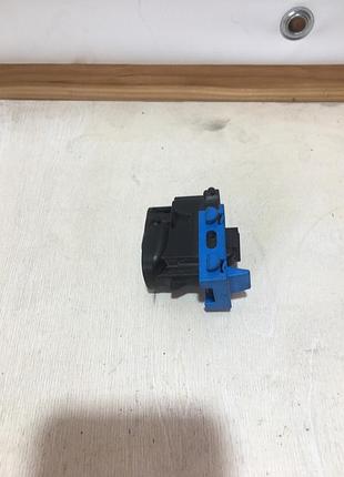Кнопки стеклоподъемников mercedes vito/ viano /мерседес вито w639 a2038213158