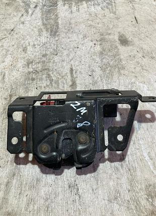 Bmw оригінал 5124- 7057364 замок кришки багажника