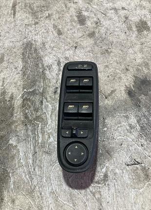 Выключатель стеклоподъемника citroen c4 grand picasso 96639383zd