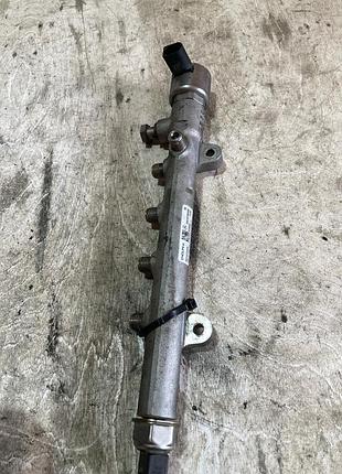 Топливная рампа (common rail редукционный клапан) mercedes vito 6510700495