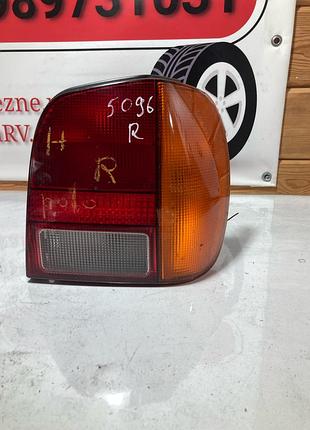 Задний правый фонарь volkswagen polo 6n 6n0945096