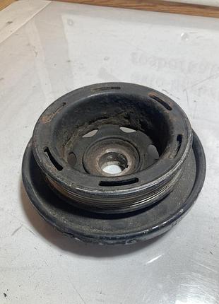 Шків колінвала mercedes а6110300503