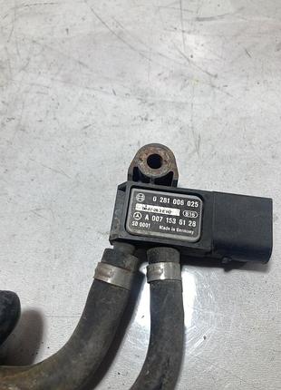 Датчик тиску вихлопних газів mercedes vito 0281006025 a 007 153 61 28