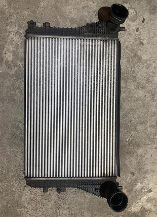1k0145803l радіатор інтеркулера volkswagen touran 2003-2006,