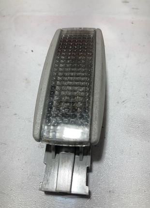 Плафон потолка салона передний левый 3b0947113 vag skoda superb audi seat vw запчасти б\у