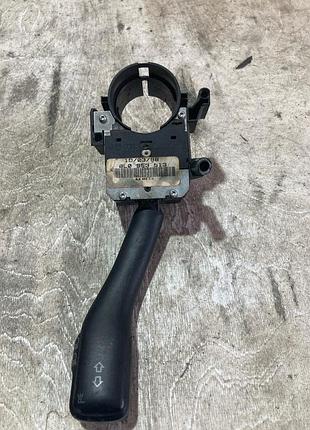 Переключатель поворотов (гитара) volkswagen passat b5 96-05 (8l0953513 дефект